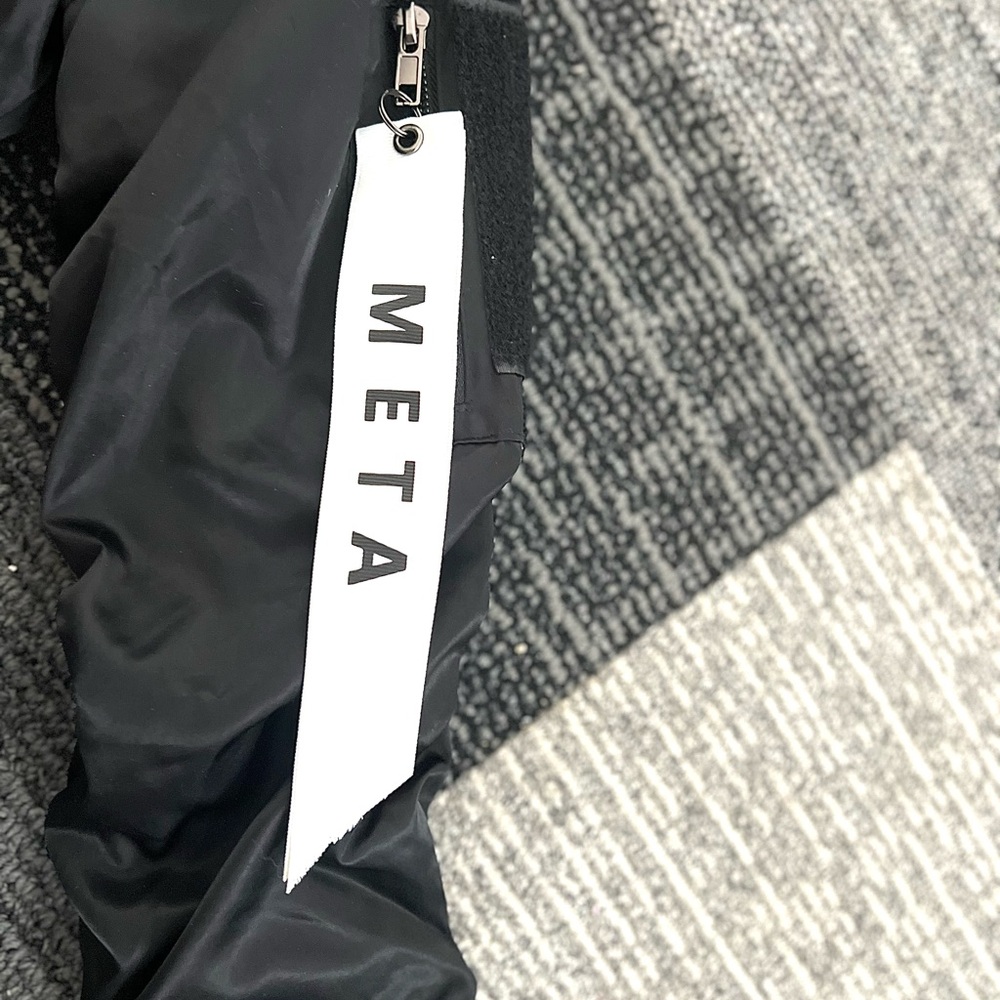 XBOX Bomber Jacket.New. - Picture 5 of 6